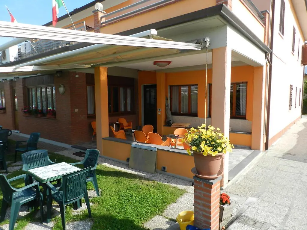 Hotel Sole Marina di Massa